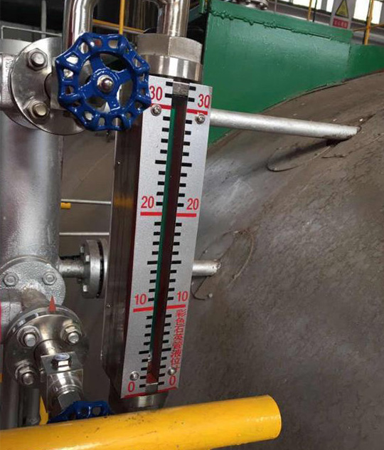 玻璃管雙色液位計(jì)現(xiàn)場(chǎng)安裝使用圖